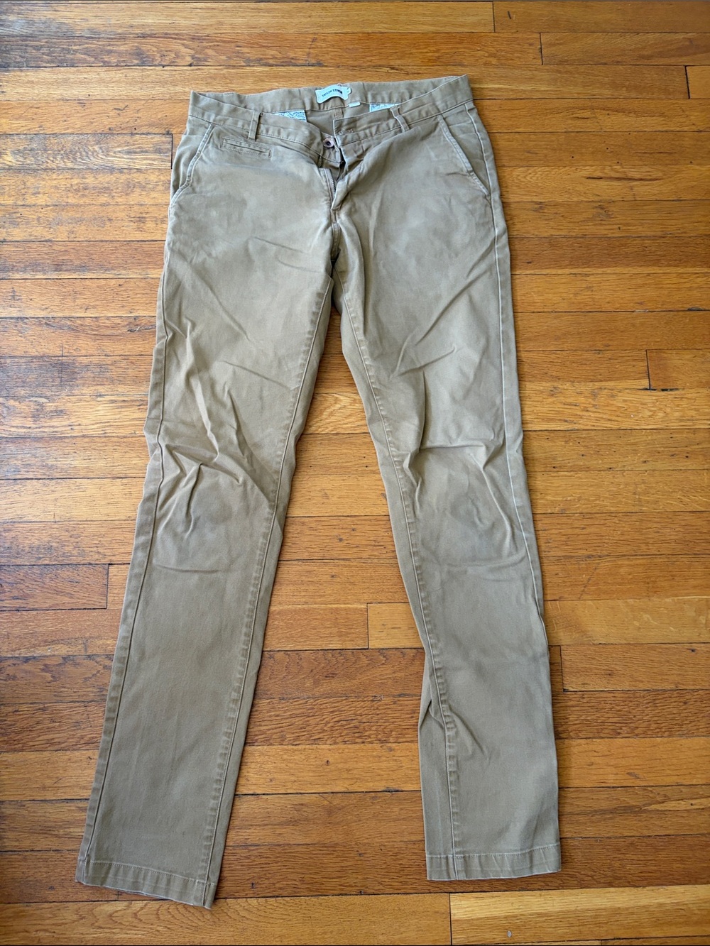 Taylor Stitch Chinos in Khaki Brown